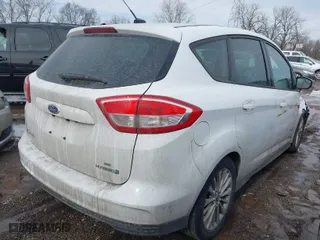 2018 Ford C-Max Hybrid SE with VIN 1FADP5AU9JL103029, listed as a IAAI auction lot 41589322 with 366,184 mi miles. Bid and sale history available at carsss.com. Image 4.