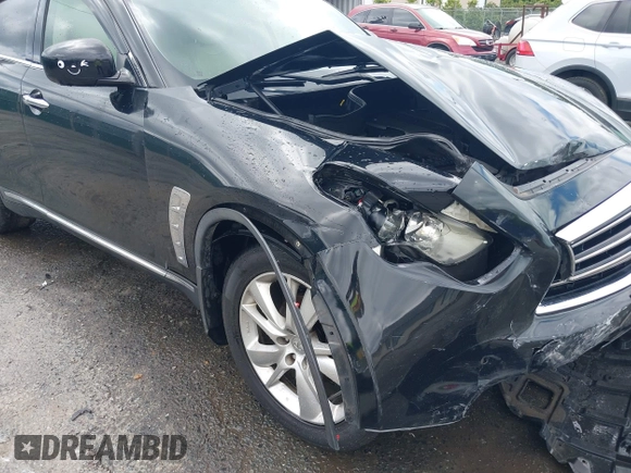 2012 Infiniti FX with VIN JN8AS1MW0CM152106, listed as a IAAI auction lot 42259926 with 72,733 mi miles and . Bid and sale history available at DreamBid. Image 17.