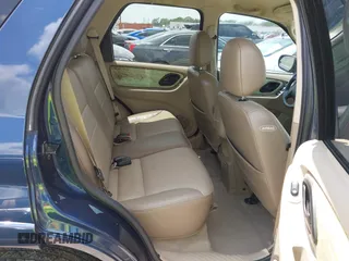 2003 Ford Escape Limited z VIN 1FMCU94163KA63424, wystawiony jako IAAI lot #42737023 z przebiegiem 137 918 mil mil oraz . Historia ofert i sprzedaży dostępna na DreamBid. Obrazek 8.