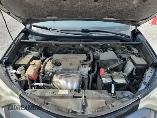 2016 Toyota RAV4 SE z VIN JTMJFREV0GD177498, wystawiony jako Copart lot #60571225 z przebiegiem 88 396 mil mil oraz Szkoda całkowita • Salvage title. Historia ofert i sprzedaży dostępna na DreamBid. Obrazek 12.