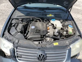 2004 Volkswagen Passat GLS with VIN WVWPD63B44P054997, listed as a Copart auction lot 60442705 with 238,851 mi miles and Salvage title. Bid and sale history available at DreamBid. Image 11.