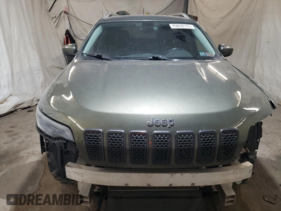2019 Jeep Cherokee Latitude Plus with VIN 1C4PJMLB2KD181971, listed as a Copart auction lot 43859115 with 221,127 mi miles and Salvage Title. Bid and sale history available at DreamBid. Image 5.