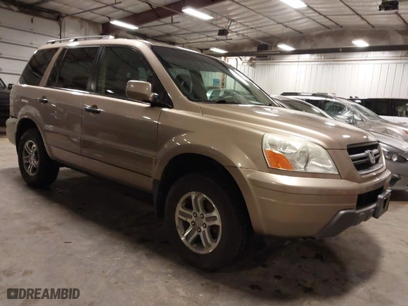 2004 Honda Pilot EX with VIN 2HKYF18464H567384, listed as a IAAI auction lot 41790773 with 142,534 mi miles. Bid and sale history available at carsss.com. Image 1.