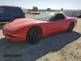 2001 Chevrolet Corvette with VIN 1G1YY22G815100474, listed as a Copart auction lot 73647154 with 0 mi miles and Salvage Title. Bid and sale history available at carsss.com. Image 1.