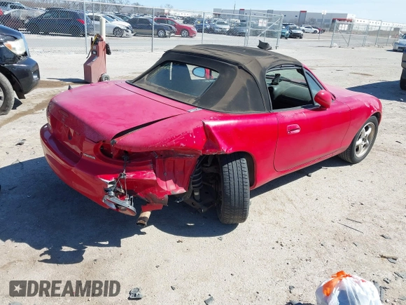 2001 Mazda MX-5 Miata z VIN JM1NB353910201434, wystawiony jako IAAI lot #41817576 z przebiegiem 209 104 mil mil oraz . Historia ofert i sprzedaży dostępna na DreamBid. Obrazek 4.