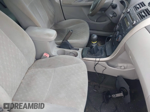 2010 Toyota Corolla with VIN 2T1BU4EE5AC529444, listed as a IAAI auction lot 41914171 with 185,398 mi miles. Bid and sale history available at carsss.com. Image 5.