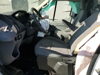 2017 Ford Transit с VIN 1FTYR1YG6HKB25598, выставлен на аукционе Copart как лот 69926424 с пробегом 104 473 миль миль и Списание • Salvage title. История ставок и продаж доступна на DreamBid. Изображение 7.