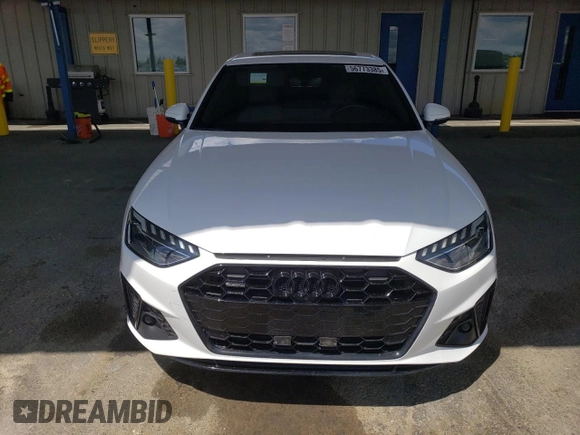 2021 Audi A4 S line Premium Plus z VIN WAUEAAF47MA040978, wystawiony jako Copart lot #56773385 z przebiegiem 32 604 mil mil oraz Szkoda całkowita • Salvage title. Historia ofert i sprzedaży dostępna na DreamBid. Obrazek 5.