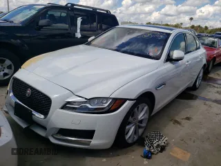 2017 Jaguar XF with VIN SAJBJ4BN6HCY31696, listed as a Copart auction lot 61645972 with Not Provided miles and . Bid and sale history available at DreamBid. Image 2.