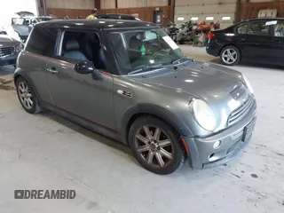 2005 MINI Hardtop S with VIN WMWRE33545TL14576, listed as a IAAI auction lot 42833289 with 206,232 mi miles and . Bid and sale history available at DreamBid. Image 1.