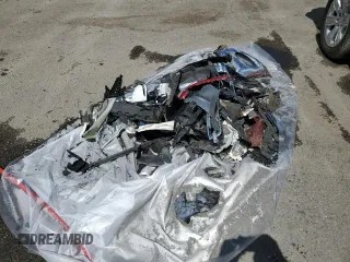 2018 GMC Sierra 1500 SLT z VIN 3GTU2NEC1JG163426, wystawiony jako Copart lot #52675585 z przebiegiem Nie podano mil oraz Szkoda całkowita • Salvage title. Historia ofert i sprzedaży dostępna na DreamBid. Obrazek 12.