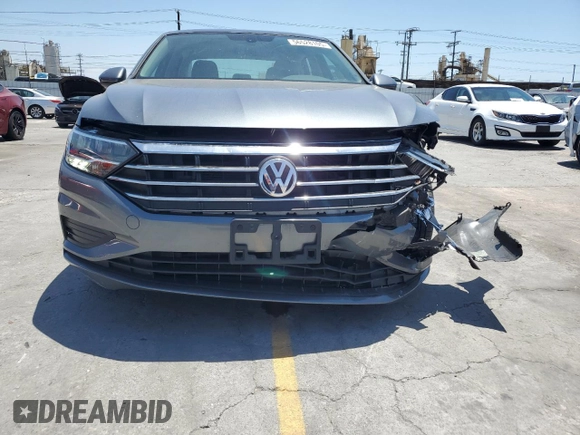 2020 Volkswagen Jetta S z VIN 3VWC57BU9LM079884, wystawiony jako Copart lot #56528105 z przebiegiem 29 209 mil mil oraz Szkoda całkowita • Salvage title. Historia ofert i sprzedaży dostępna na DreamBid. Obrazek 5.