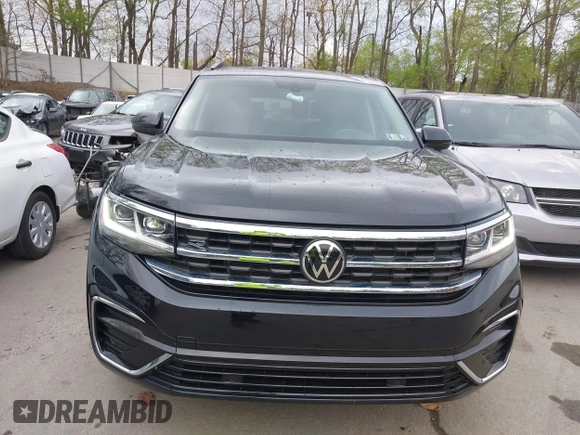 2021 Volkswagen Atlas SE with VIN 1V2RR2CA5MC526642, listed as a IAAI auction lot 42180217 with 40,031 mi miles and . Bid and sale history available at DreamBid. Image 13.
