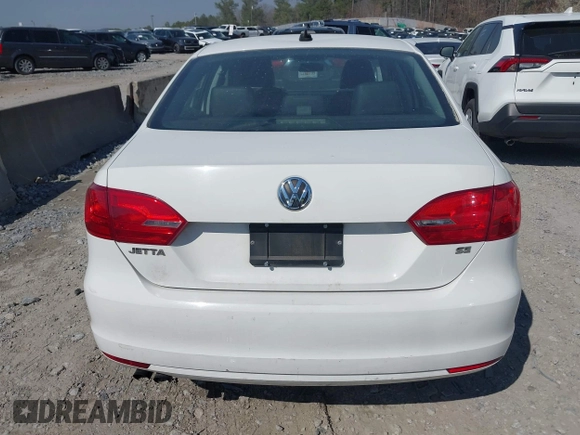 2014 Volkswagen Jetta Sedan SE w/Connectivity/Sunroof PZEV with VIN 3VWD17AJ5EM240340, listed as a IAAI auction lot 41787939 with 173,643 mi miles. Bid and sale history available at carsss.com. Image 16.