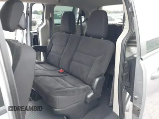 2020 Dodge Grand Caravan SE with VIN 2C4RDGBG9LR198425, listed as a IAAI auction lot 40672143 with 61,473 mi miles and . Bid and sale history available at DreamBid. Image 17.