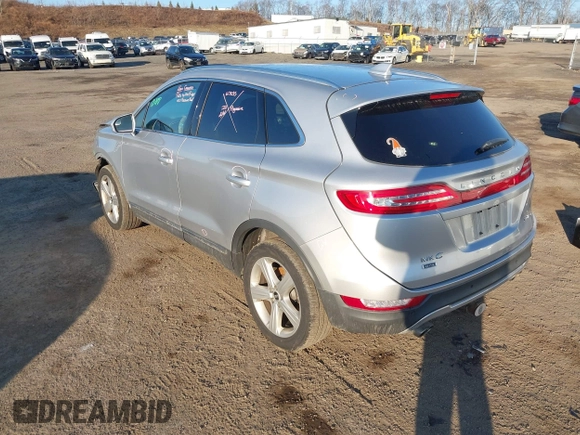2017 Lincoln MKC Premiere with VIN 5LMCJ1D93HUL62135, listed as a IAAI auction lot 41772908 with 110,849 mi miles. Bid and sale history available at carsss.com. Image 3.