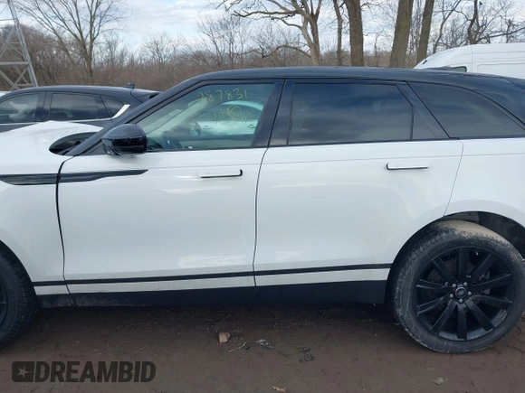 2020 Land Rover Range Rover Velar S z VIN SALYB2EX9LA287831, wystawiony jako IAAI lot #41667186 z przebiegiem 46 965 mil mil oraz . Historia ofert i sprzedaży dostępna na DreamBid. Obrazek 14.
