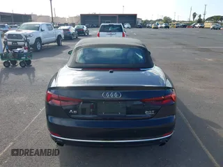 2018 Audi A5 Cabriolet Premium Plus z VIN WAUYNGF54JN008779, wystawiony jako IAAI lot #40763875 z przebiegiem 53 346 mil mil oraz . Historia ofert i sprzedaży dostępna na DreamBid. Obrazek 17.