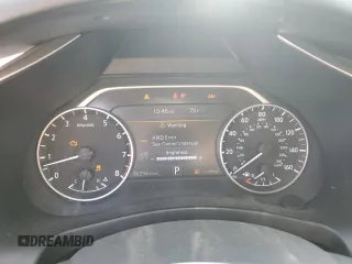 2017 Nissan Murano SV z VIN 5N1AZ2MH5HN165008, wystawiony jako Copart lot #53845045 z przebiegiem 98 294 mil mil oraz Szkoda całkowita • Salvage title. Historia ofert i sprzedaży dostępna na DreamBid. Obrazek 9.