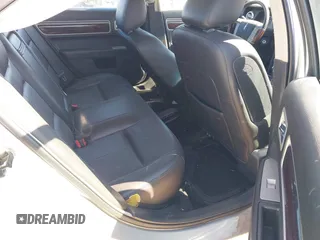 2009 Lincoln MKZ with VIN 3LNHM26T39R605255, listed as a IAAI auction lot 38514339 with 93,700 mi miles and . Bid and sale history available at DreamBid. Image 8.