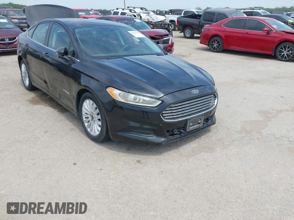2013 Ford Fusion SE Hybrid with VIN 3FA6P0LU8DR272179, listed as a IAAI auction lot 42058668 with 177,023 mi miles and . Bid and sale history available at DreamBid. Image 1.