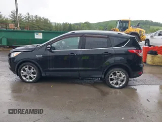 2015 Ford Escape Titanium с VIN 1FMCU9J95FUA75924, выставлен на аукционе IAAI как лот 42329222 с пробегом 123 817 миль миль и . История ставок и продаж доступна на DreamBid. Изображение 14.