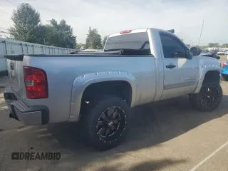 2012 Chevrolet Silverado 1500 LT with VIN 1GCNKSE03CZ142394, listed as a Copart auction lot 69772854 with 178,474 mi miles and Salvage Title. Bid and sale history available at DreamBid. Image 3.