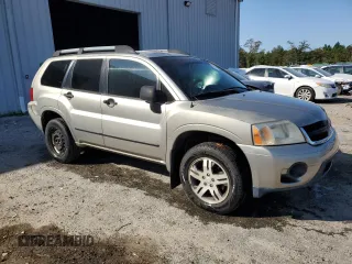 2006 Mitsubishi Endeavor LS with VIN 4A4MM21S76E074487, listed as a Copart auction lot 76236954 with 213,992 mi miles and Salvage Title. Bid and sale history available at carsss.com. Image 4.