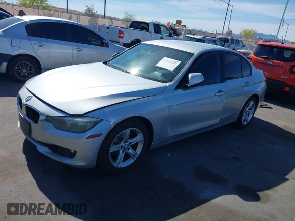 2013 BMW 3 Series 328i с VIN WBA3C1G59DNR45594, выставлен на аукционе IAAI как лот 42250547 с пробегом 183 452 миль миль и . История ставок и продаж доступна на DreamBid. Изображение 2.