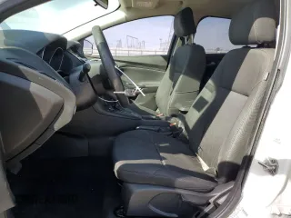 2016 Ford Focus SE with VIN 1FADP3F25GL283713, listed as a Copart auction lot 49515235 with 163,988 mi miles and Clean Title. Bid and sale history available at DreamBid. Image 7.