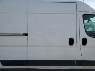 2019 Ram ProMaster Cargo with VIN 3C6URVHG7KE564848, listed as a Copart auction lot 47746845 with 123,181 mi miles and Clean Title. Bid and sale history available at DreamBid. Image 10.