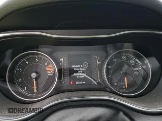 2019 Jeep Cherokee Latitude Plus with VIN 1C4PJMLB9KD442027, listed as a Copart auction lot 45796005 with 85,860 mi miles and Salvage Title. Bid and sale history available at DreamBid. Image 9.