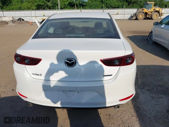 2020 Mazda 3 Select with VIN 3MZBPACL8LM135483, listed as a IAAI auction lot 42568802 with 40,466 mi miles and . Bid and sale history available at DreamBid. Image 17.