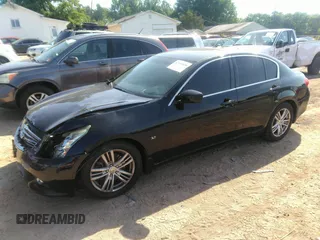 2015 Infiniti Q40 with VIN JN1CV6AP2FM501201, listed as a IAAI auction lot 42139939 with 188,168 mi miles. Bid and sale history available at carsss.com. Image 2.