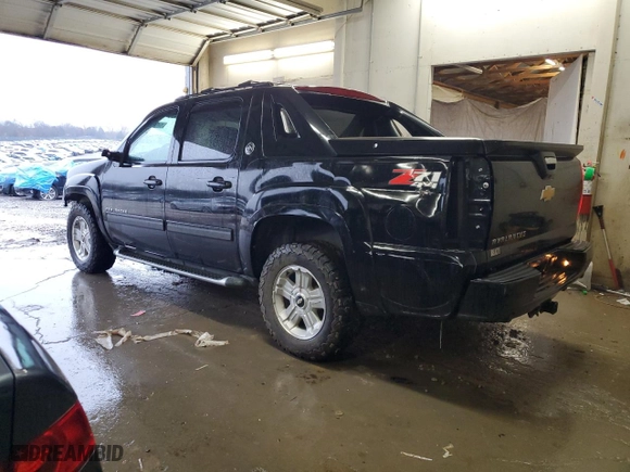 2013 Chevrolet Avalanche LT with VIN 3GNTKFE72DG123999, listed as a Copart auction lot 45189975 with 89,396 mi miles and Salvage Title. Bid and sale history available at carsss.com. Image 2.