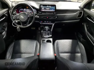 2021 Kia Seltos SX with VIN KNDETCA2XM7167199, listed as a Copart auction lot 52080495 with 82,981 mi miles and Salvage Title. Bid and sale history available at carsss.com. Image 8.