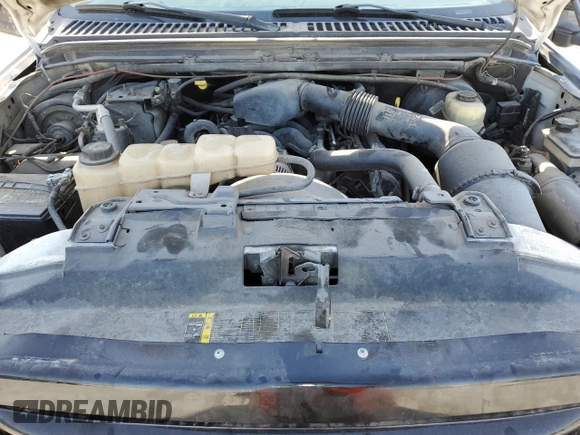 2004 Ford F-250 XL with VIN 1FTNF20L94EA54075, listed as a Copart auction lot 56751955 with 303,008 mi miles and Salvage title. Bid and sale history available at DreamBid. Image 11.