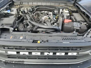 2021 Ford Bronco with VIN 1FMEE5BP4MLB07924, listed as a Copart auction lot 44252445 with 9,645 mi miles and Salvage title. Bid and sale history available at DreamBid. Image 11.