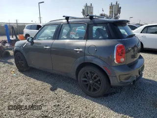 2013 MINI Countryman S with VIN WMWZC3C58DWP21027, listed as a Copart auction lot 57326575 with 108,151 mi miles and Clean title. Bid and sale history available at DreamBid. Image 2.