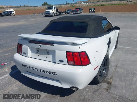 2003 Ford Mustang GT Deluxe with VIN 1FAFP45X23F374605, listed as a IAAI auction lot 41992631 with 123,760 mi miles. Bid and sale history available at carsss.com. Image 4.