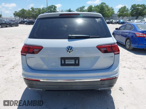 2018 Volkswagen Tiguan SEL с VIN 3VV3B7AX2JM018897, выставлен на аукционе IAAI как лот 42313472 с пробегом 97 362 миль миль и . История ставок и продаж доступна на DreamBid. Изображение 16.