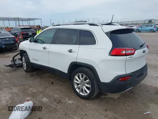 2017 Jeep Cherokee Limited z VIN 1C4PJLDB0HW516120, wystawiony jako IAAI lot #42357568 z przebiegiem 95 039 mil mil oraz . Historia ofert i sprzedaży dostępna na DreamBid. Obrazek 3.