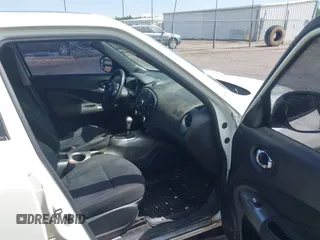 2013 Nissan Juke S with VIN JN8AF5MR4DT210456, listed as a IAAI auction lot 42100893 with 200,380 mi miles. Bid and sale history available at carsss.com. Image 5.