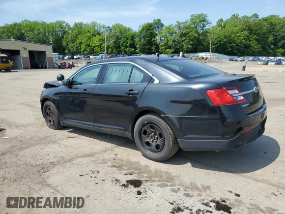 2013 Ford Police Interceptor с VIN 1FAHP2M82DG184726, выставлен на аукционе Copart как лот 59620645 с пробегом 140 874 миль миль и Списание • Salvage title. История ставок и продаж доступна на DreamBid. Изображение 2.