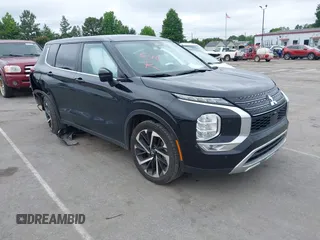 2024 Mitsubishi Outlander SE z VIN JA4J4VA86RZ039124, wystawiony jako IAAI lot #42374808 z przebiegiem 38 484 mil mil oraz . Historia ofert i sprzedaży dostępna na DreamBid. Obrazek 1.