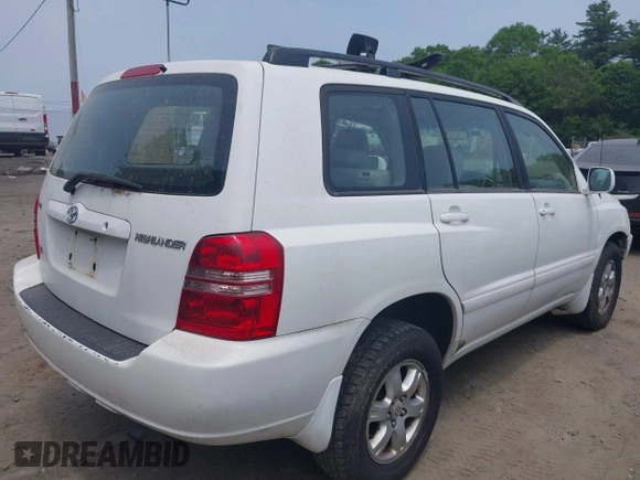 2001 Toyota Highlander with VIN JTEGF21A810003807, listed as a IAAI auction lot 42442802 with 262,339 mi miles and . Bid and sale history available at DreamBid. Image 4.