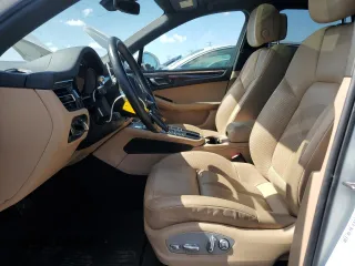 2020 Porsche Macan с VIN WP1AA2A59LLB08481, выставлен на аукционе Copart как лот 63068945 с пробегом 38 267 миль миль и Списание • Salvage title. История ставок и продаж доступна на DreamBid. Изображение 7.