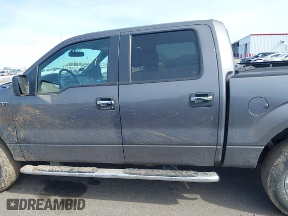 2013 Ford F-150 XL z VIN 1FTFW1EF8DKE23561, wystawiony jako IAAI lot #41747119 z przebiegiem 182 398 mil mil oraz . Historia ofert i sprzedaży dostępna na DreamBid. Obrazek 14.