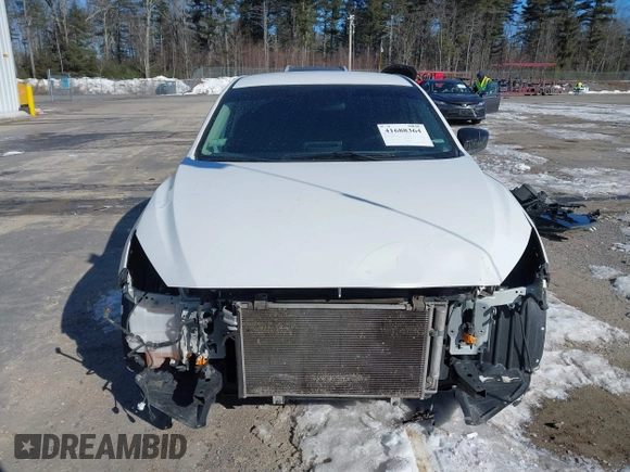 2015 Mazda 3 i SV with VIN JM1BM1T7XF1247024, listed as a IAAI auction lot 41688364 with 118,083 mi miles. Bid and sale history available at carsss.com. Image 13.