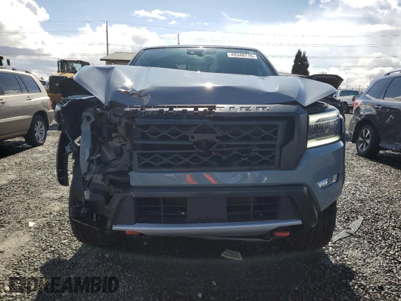 2024 Nissan Frontier SV z VIN 1N6ED1EK7RN631545, wystawiony jako Copart lot #49348715 z przebiegiem 12 973 mil mil oraz Szkoda całkowita • Salvage title. Historia ofert i sprzedaży dostępna na DreamBid. Obrazek 5.